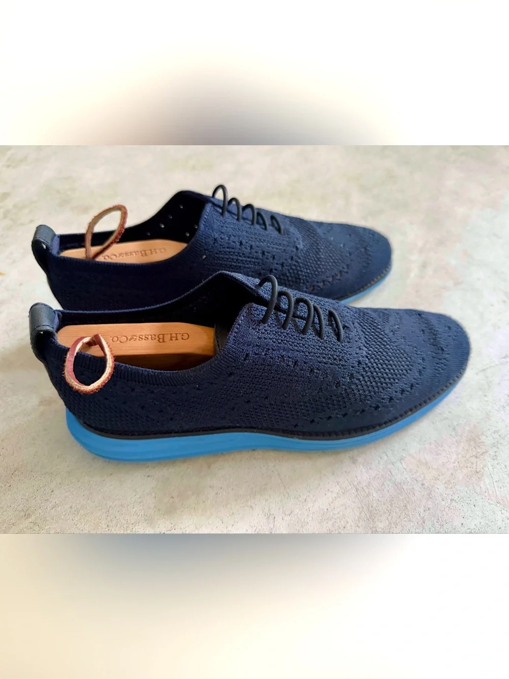 Cole Haan Men’s C30237 OriginalGrand Navy on Baby Blue 7.5 M